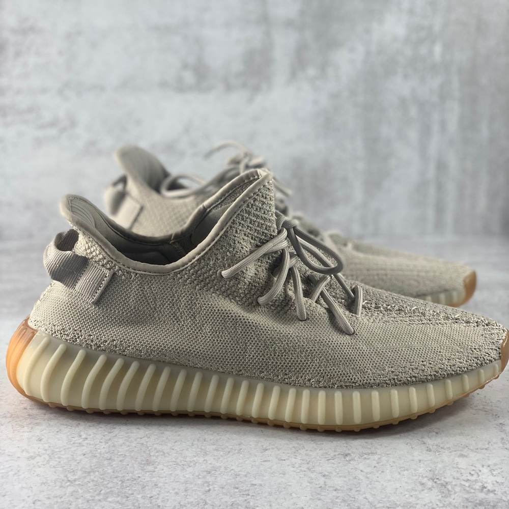 Brand New In Box! Mens Yeezy Boost 350 V2 Sesame